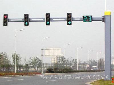 框架式信號(hào)燈桿